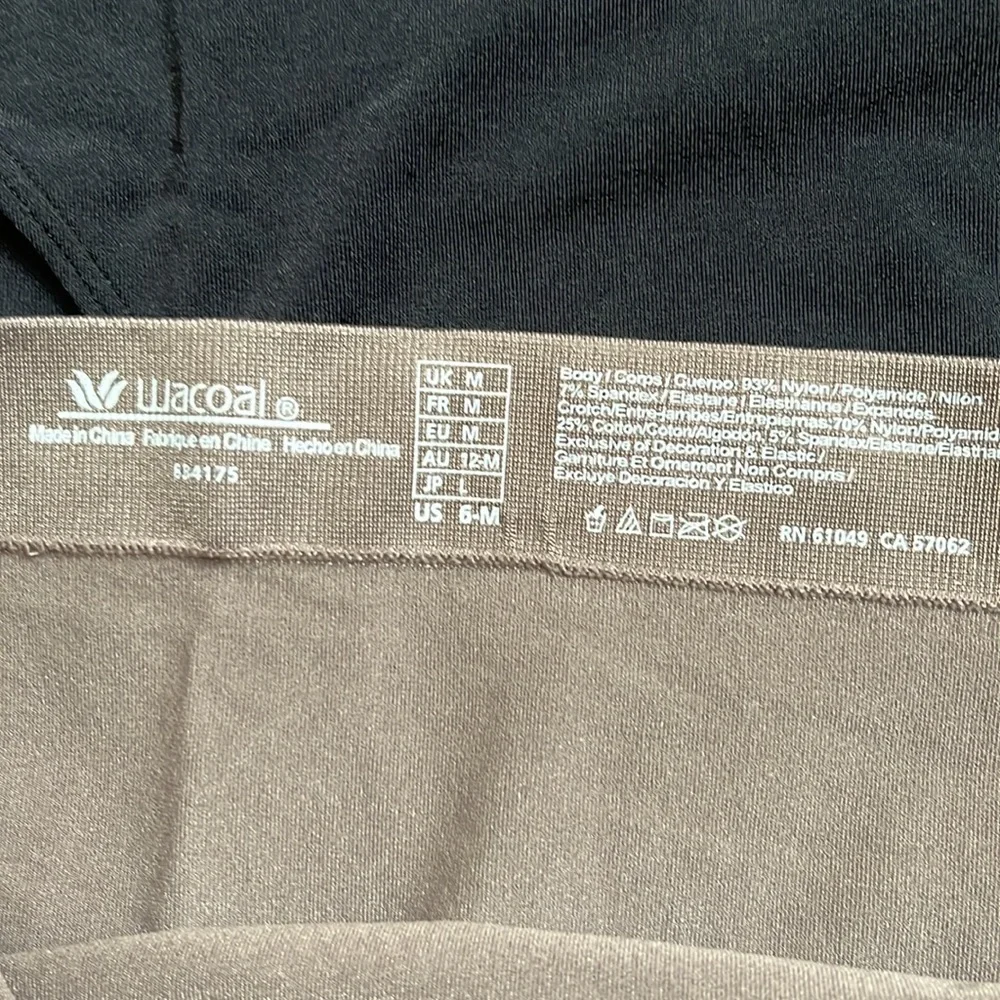 2 Pr Wacoal B Smooth Seamless High Cut Panties 834175 Black Mocha 6M NWOT - Picture 4 of 5